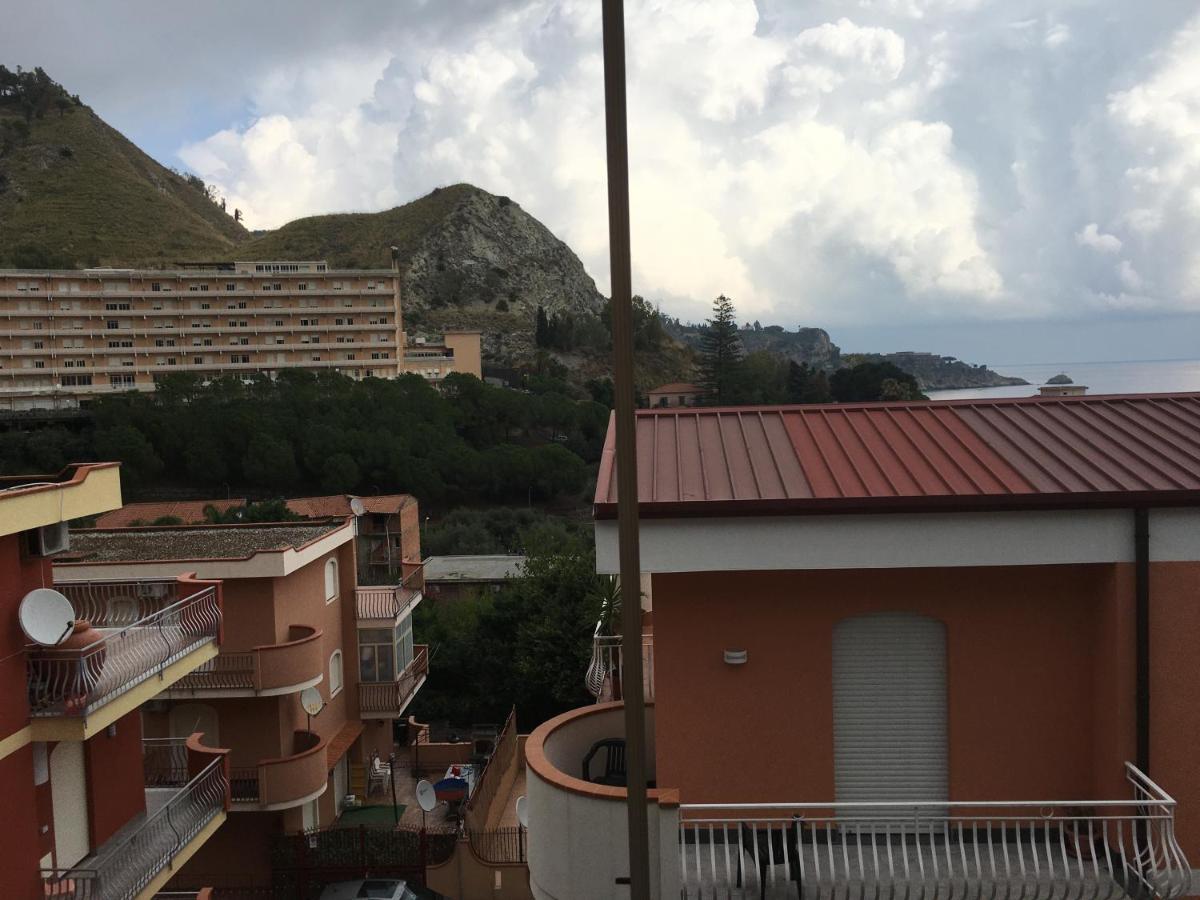 Residence La Fenice Ff Джардини Наксос Екстериор снимка