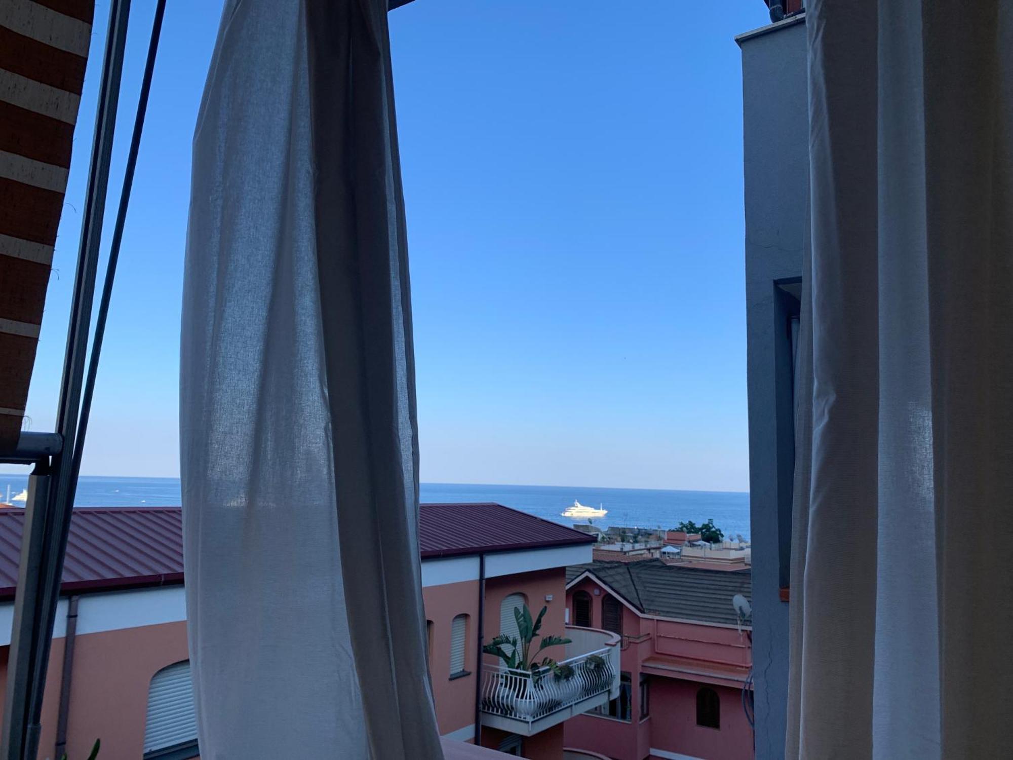 Residence La Fenice Ff Джардини Наксос Екстериор снимка